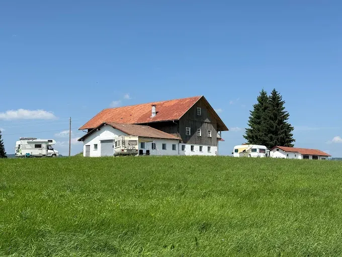 Wohnmobilstellplatz Dietmannsried – Weizes Weitblick